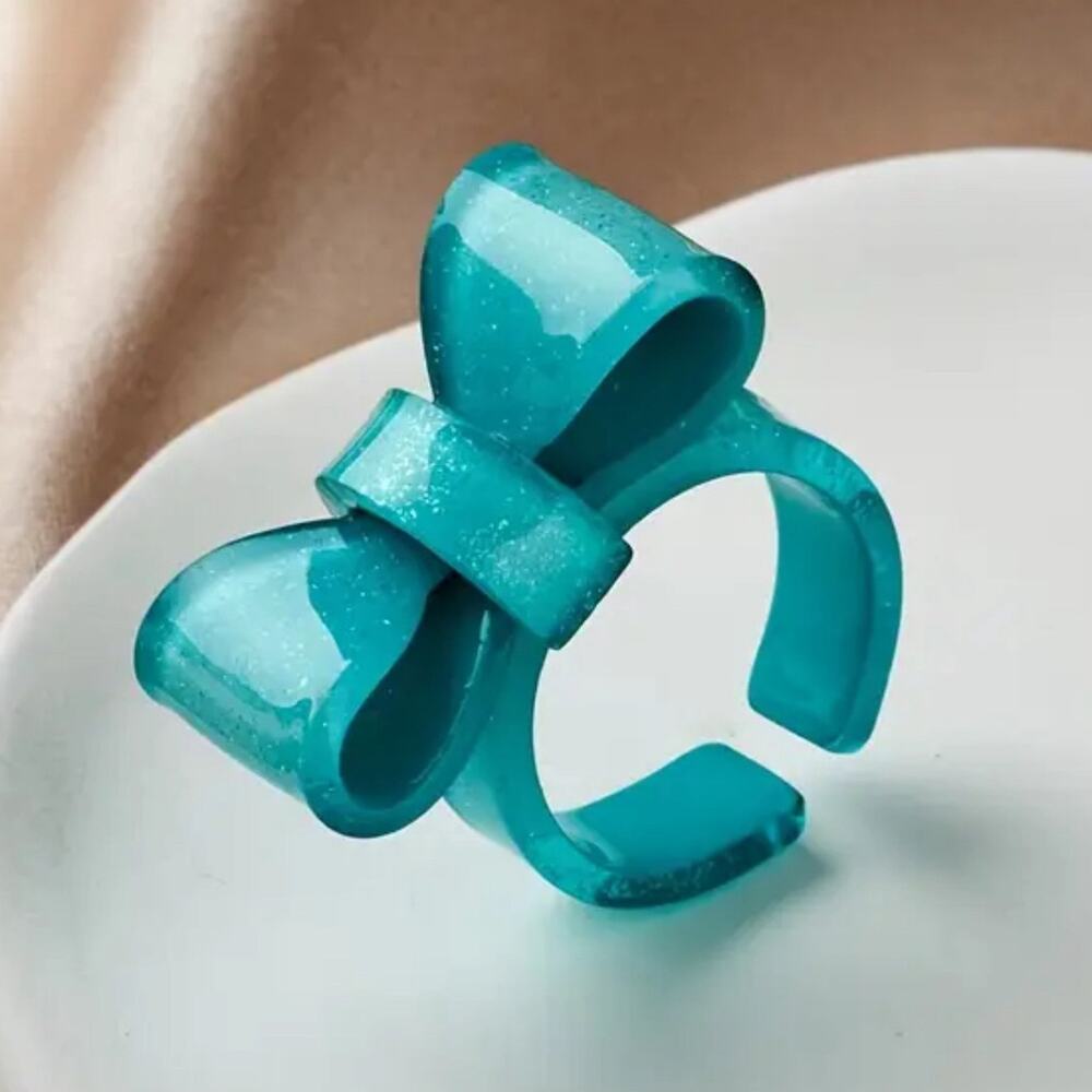 Turquoise Acrylic Bow Ring